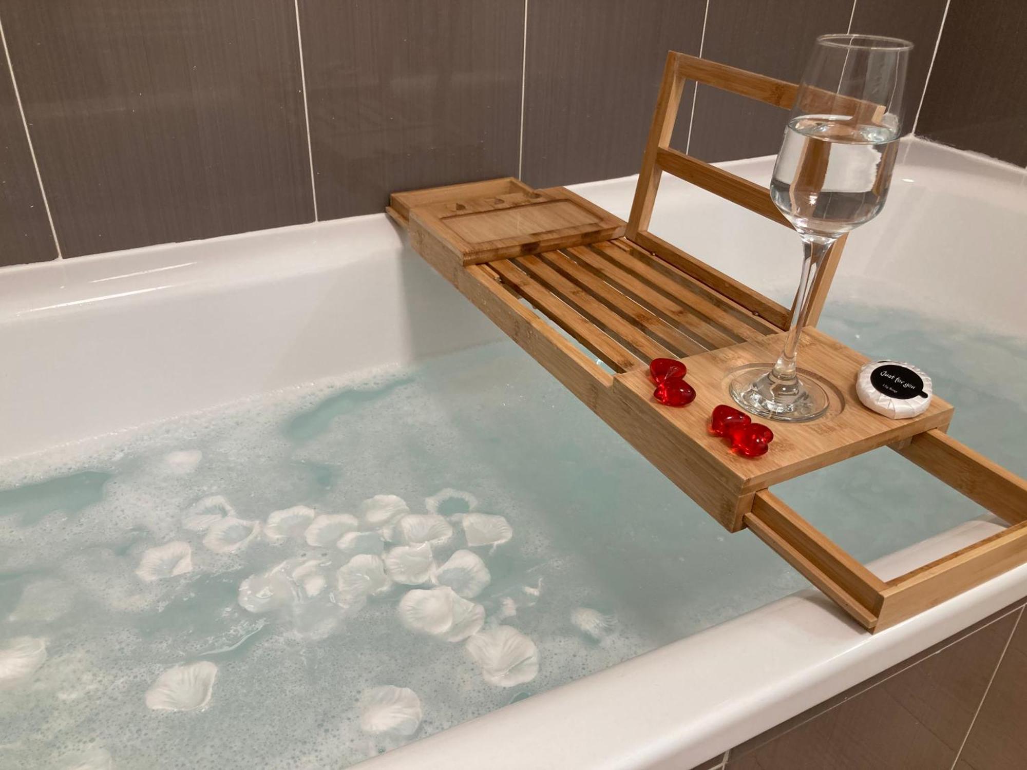 Comfort And Tranquility Near Lyon And Groupama Stadium, 4 Personnes Meyzieu ภายนอก รูปภาพ