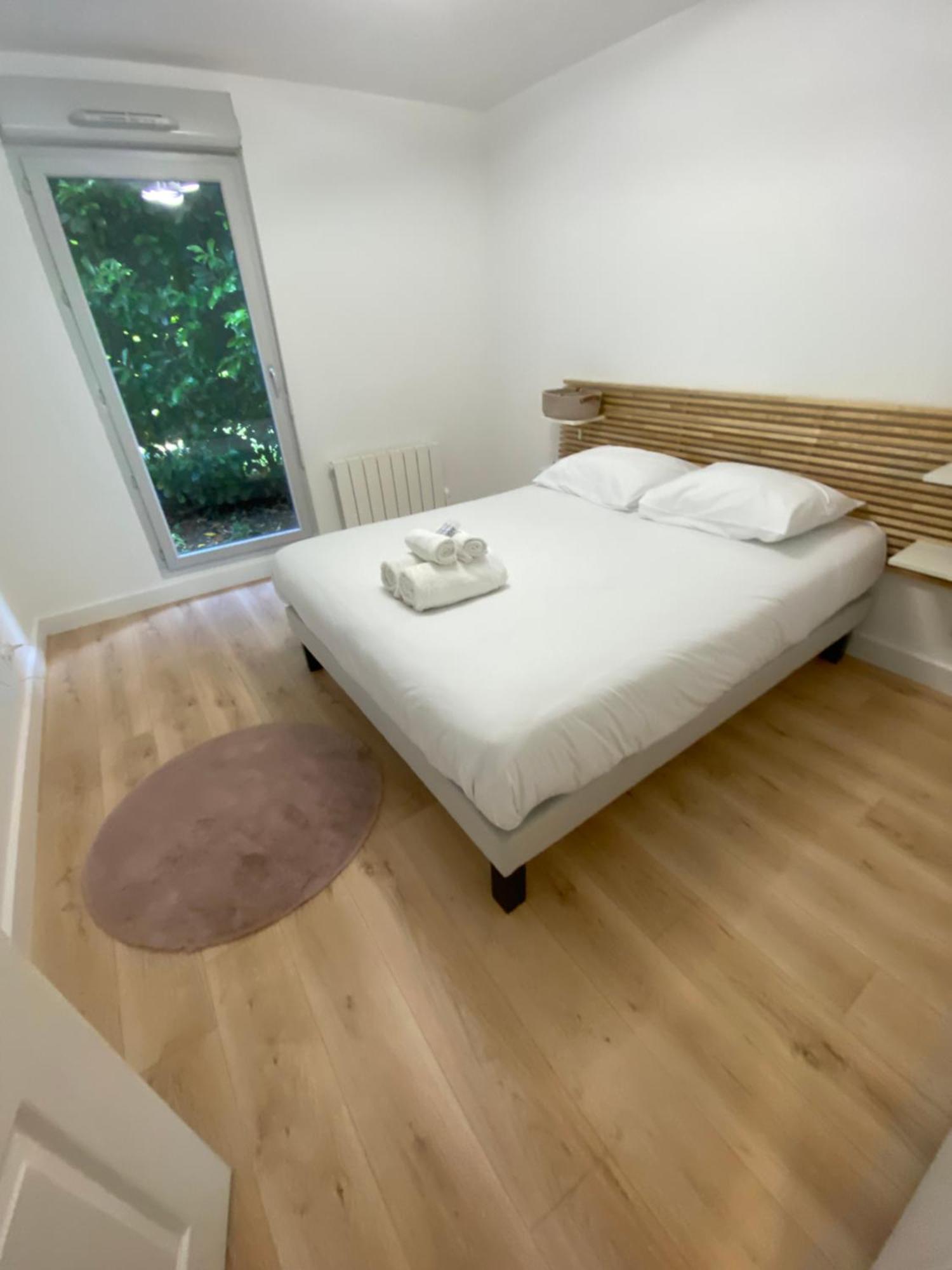 Comfort And Tranquility Near Lyon And Groupama Stadium, 4 Personnes Meyzieu ภายนอก รูปภาพ