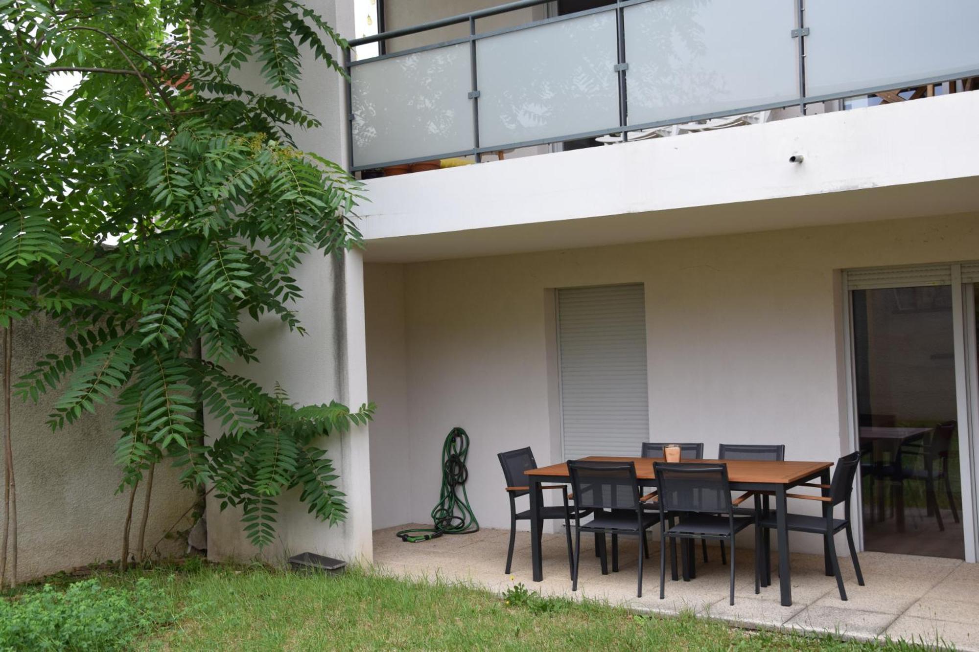 Comfort And Tranquility Near Lyon And Groupama Stadium, 4 Personnes Meyzieu ภายนอก รูปภาพ